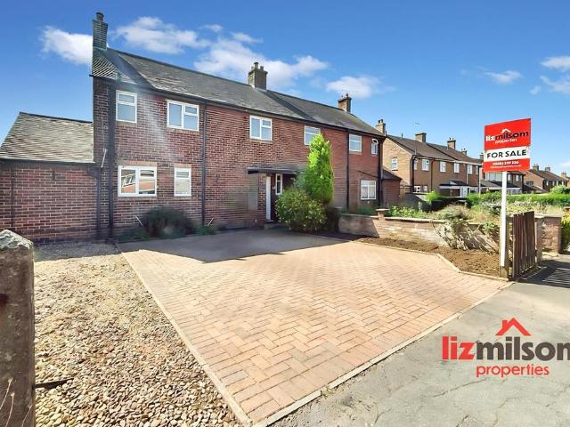 3 bedroom semi detached house for sale