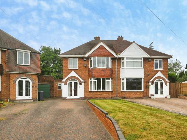 3 bedroom semi detached house for sale