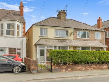 Flint, Flintshire county, Wales - Equipped kitchen