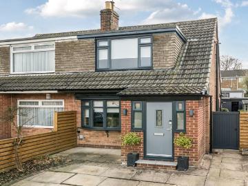 3 bedroom semi detached house for sale