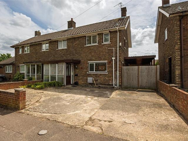 3 bedroom semi detached house for sale