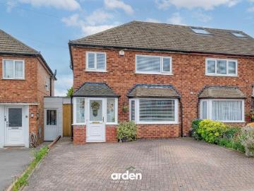 3 bedroom semi detached house for sale