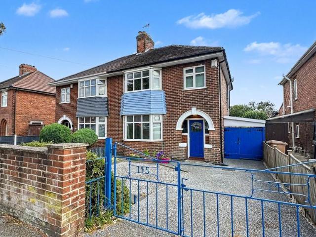 3 bedroom semi detached house for sale
