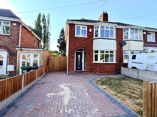 3 bedroom semi detached house for sale