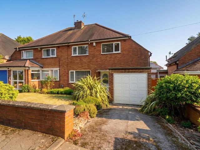 3 bedroom semi detached house for sale