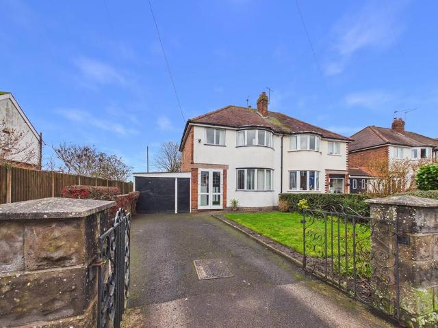 3 bedroom semi detached house for sale