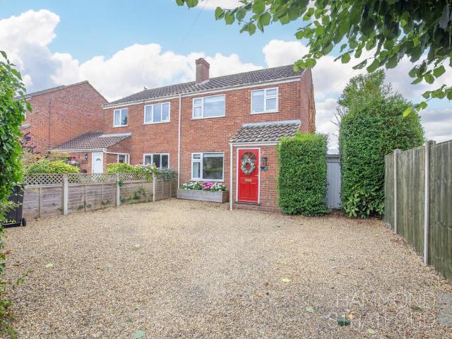 3 bedroom semi detached house for sale