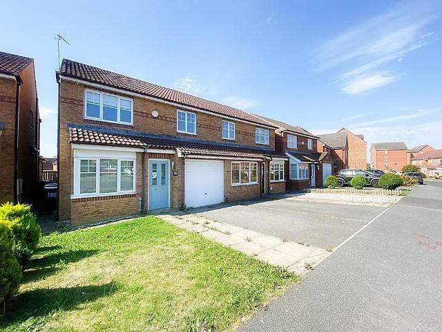 3 bedroom semi detached house for sale