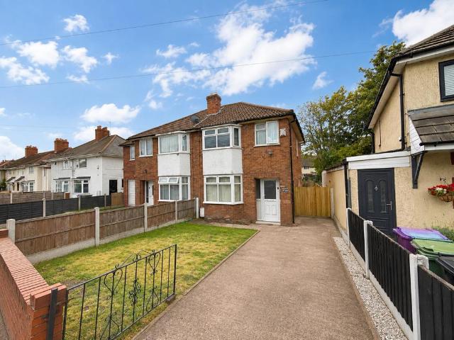 3 bedroom semi detached house for sale