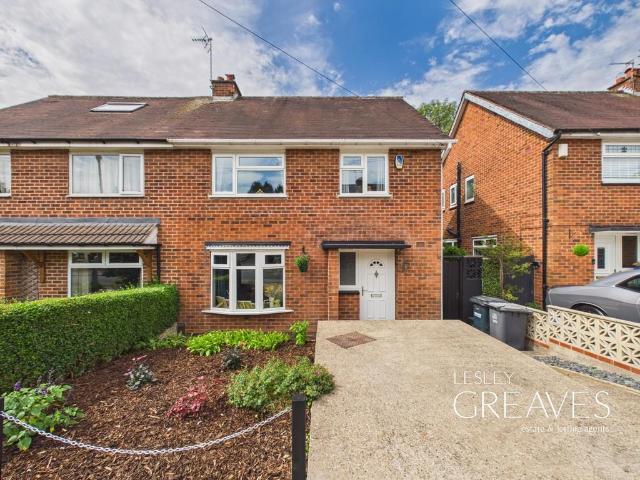 3 bedroom semi detached house for sale