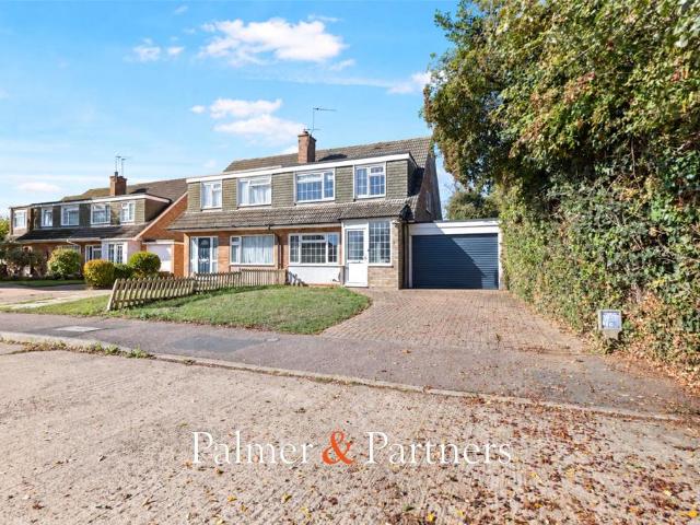 3 bedroom semi detached house for sale