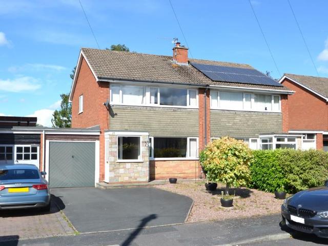 3 bedroom semi detached house for sale