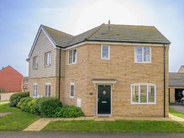 3 bedroom semi detached house for sale