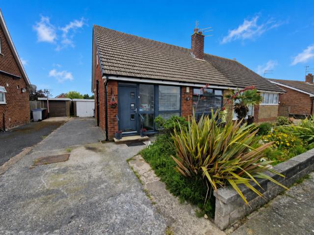 3 bedroom bungalow for sale