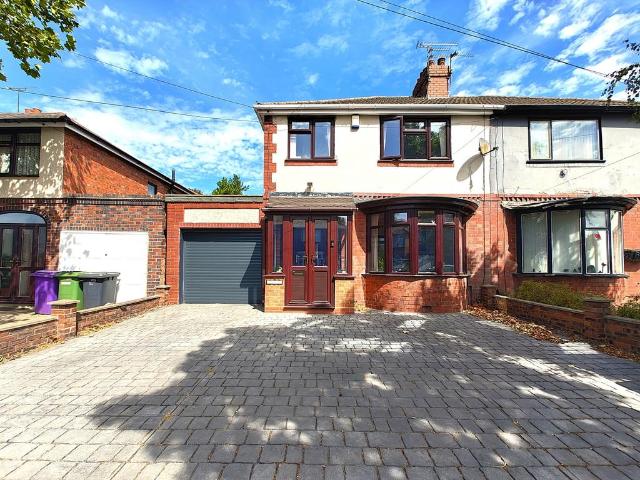 3 bedroom semi detached house for sale