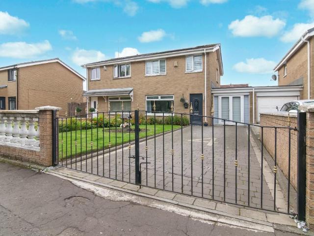 3 bedroom semi detached house for sale