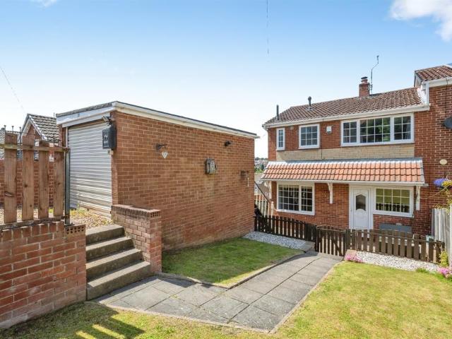 3 bedroom semi detached house for sale