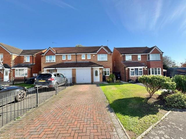 3 bedroom semi detached house for sale