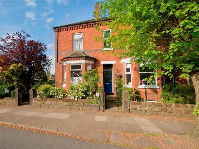 3 bedroom terraced house for sale