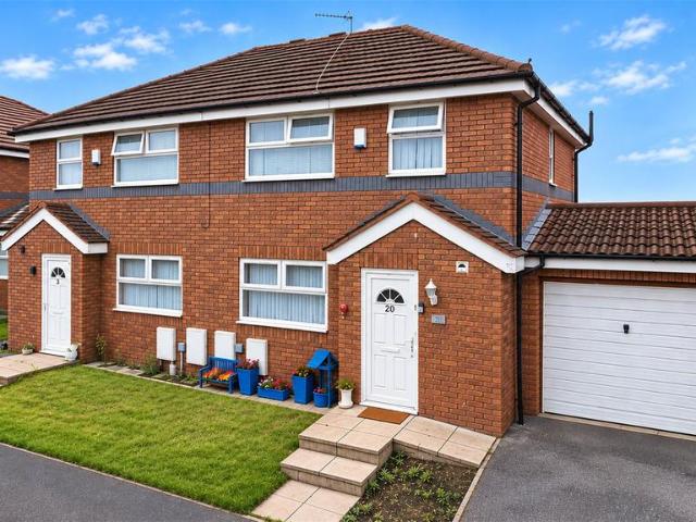 3 bedroom semi detached house for sale