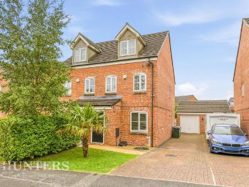 3 bedroom semi detached house for sale