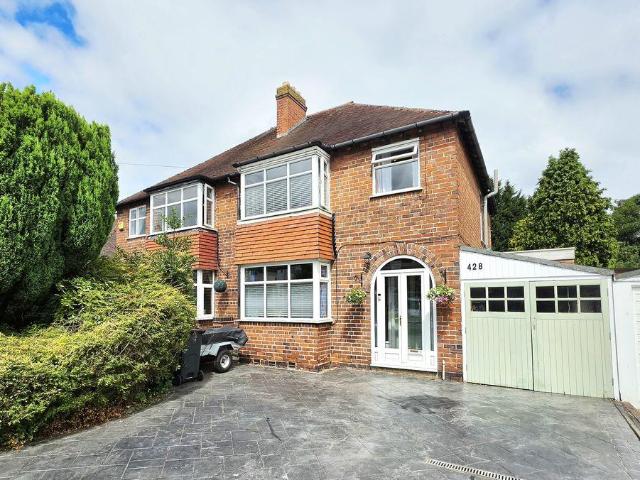 3 bedroom semi detached house for sale