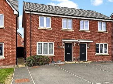 3 bedroom semi detached house for sale