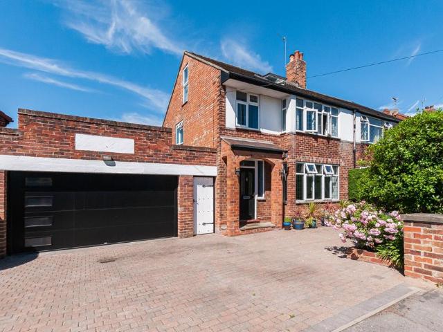 3 bedroom semi detached house for sale