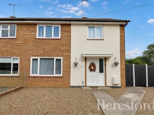 3 bedroom semi detached house for sale