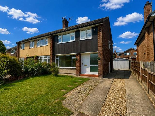 3 bedroom semi detached house for sale
