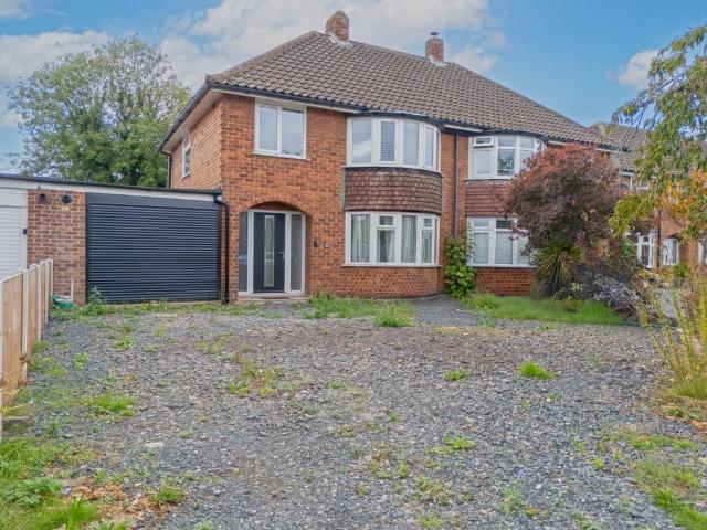 3 bedroom semi detached house for sale