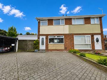 3 bedroom semi detached house for sale