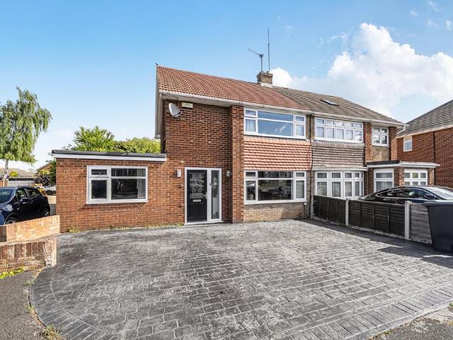 3 bedroom semi detached house for sale