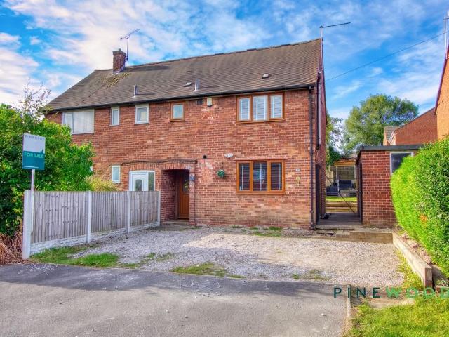 3 bedroom semi detached house for sale