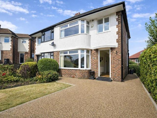 3 bedroom semi detached house for sale