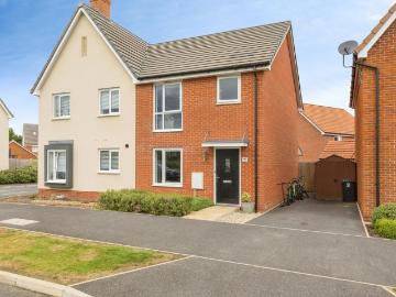 3 bedroom semi detached house for sale