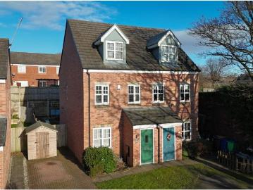 3 bedroom semi detached house for sale