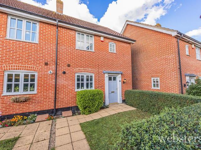3 bedroom semi detached house for sale