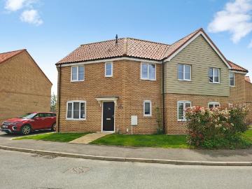 3 bedroom semi detached house for sale