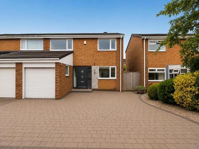 3 bedroom semi detached house for sale
