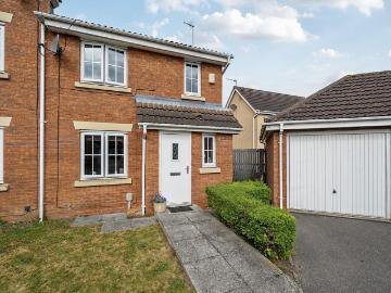 3 bedroom semi detached house for sale