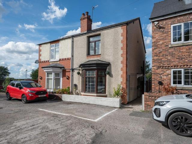3 bedroom semi detached house for sale