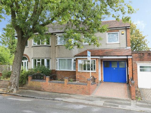 3 bedroom semi detached house for sale