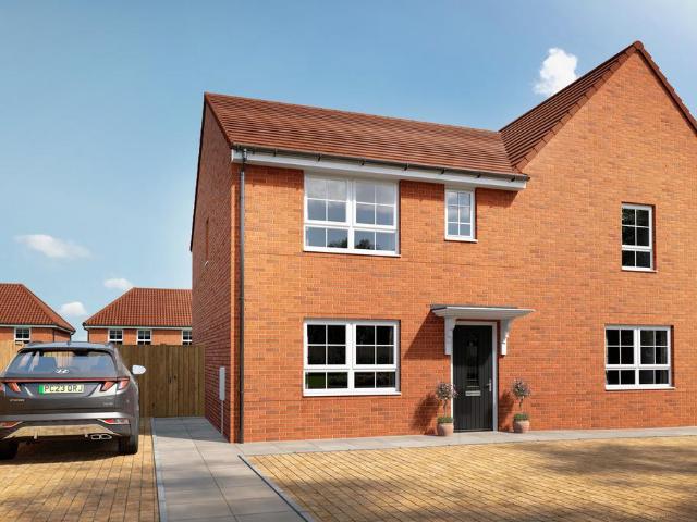 3 bedroom semi detached house for sale