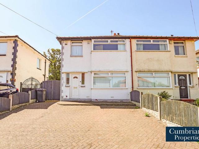 3 bedroom semi detached house for sale