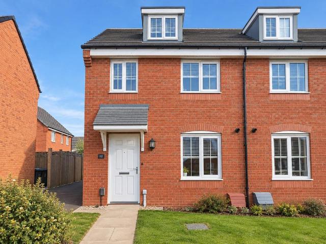 3 bedroom semi detached house for sale