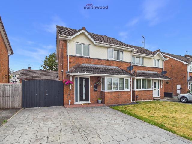 3 bedroom semi detached house for sale