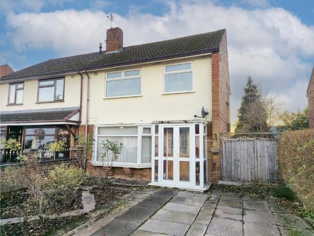 3 bedroom semi detached house for sale