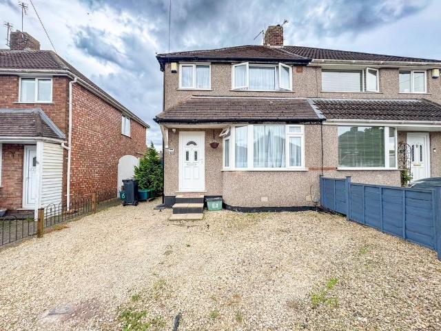 3 bedroom semi detached house for sale