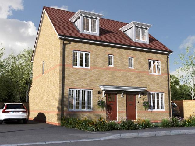 3 bedroom semi detached house for sale